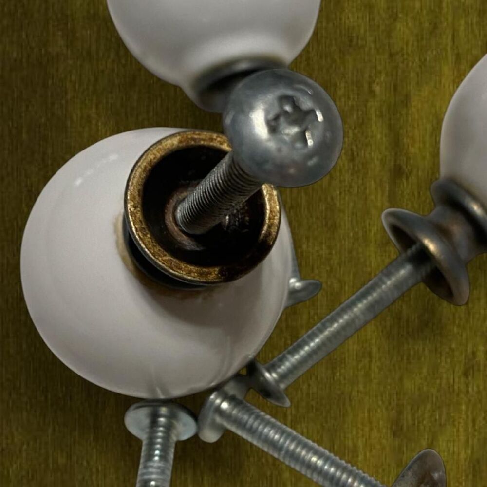Vintage MCM Cottage Boho Ceramic Knobs Hardware (Set of 10) - Picture 5 of 6